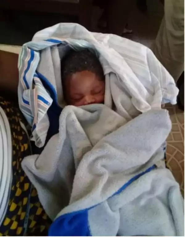 Newborn Baby Wrapped in a Towel Dumped in an Uncompleted Building in Edo (Photos)